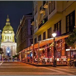 Hostel Zrinyi, Budapeşte